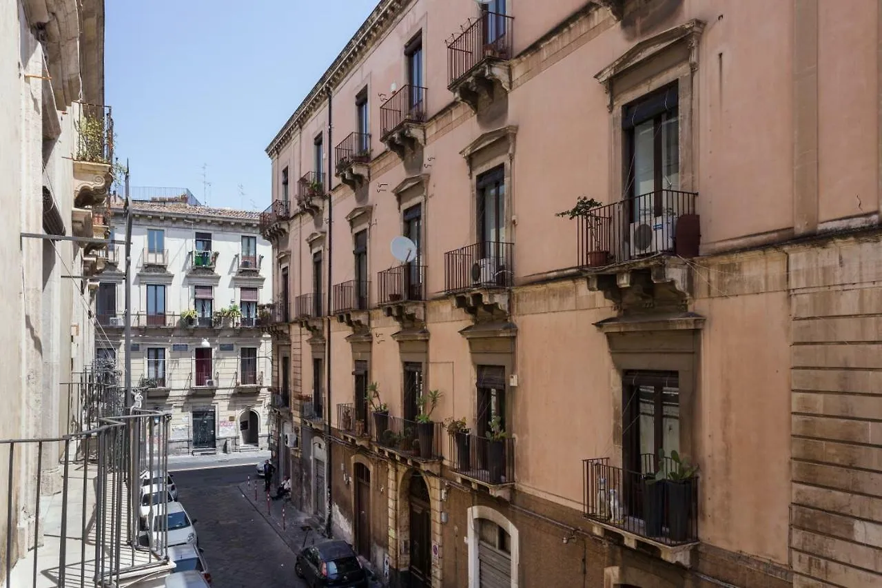 Dimora Minima Bed and Breakfast Catania